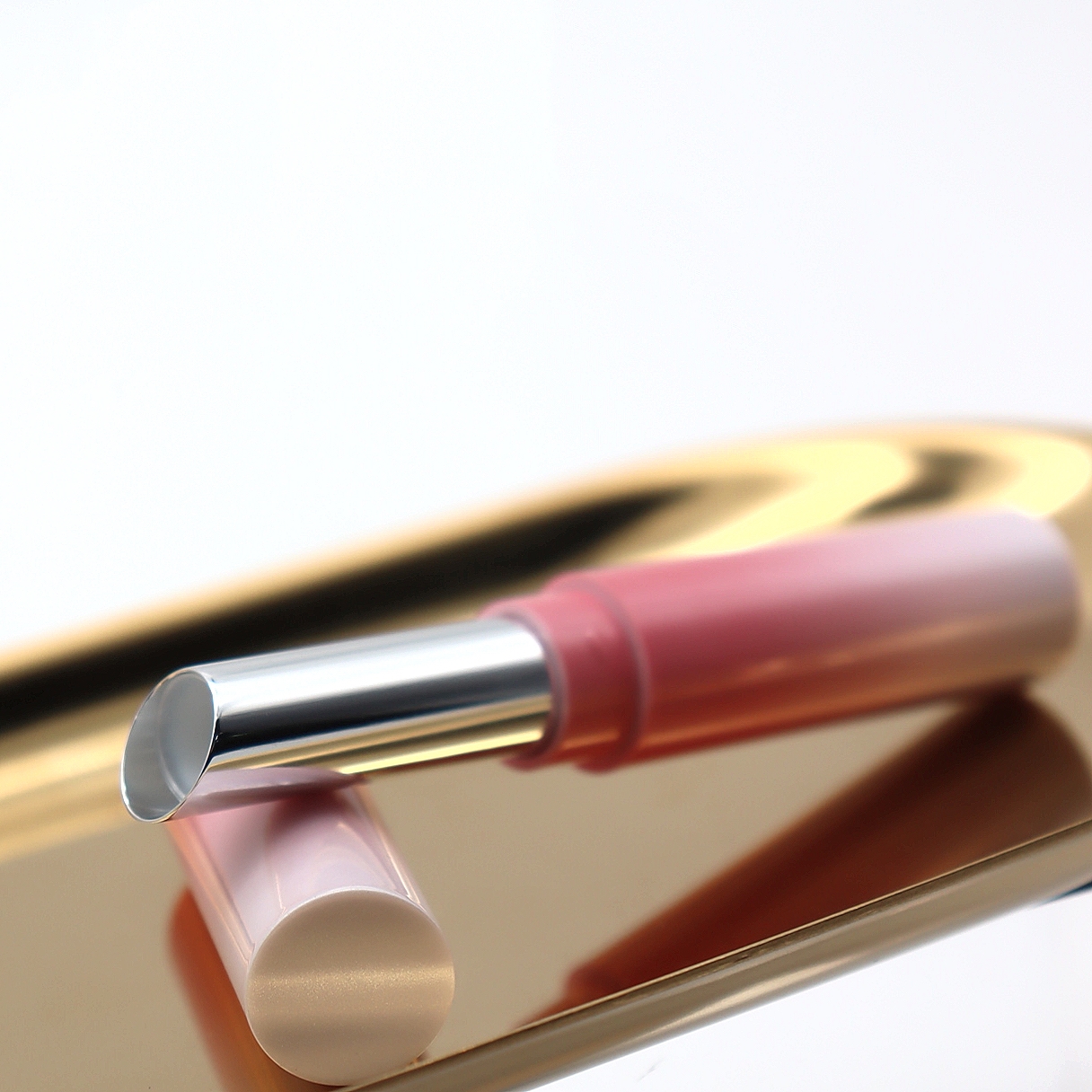 Wholesale Lip Balm Container 5ml Colorful Lipstick Tube cosmopacks