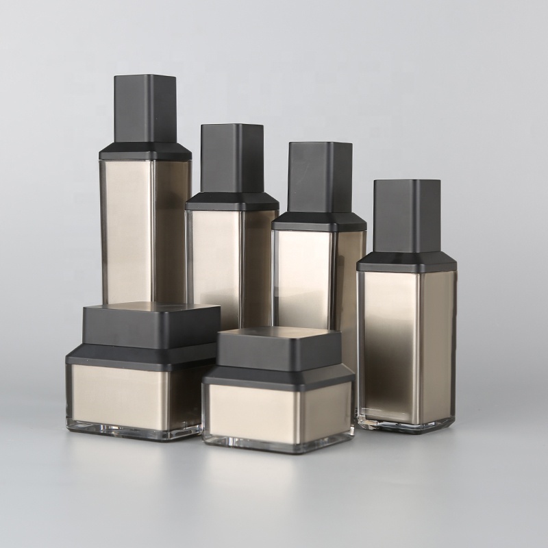 H3fc25e4101c84baa87c3eef23a57a3b8m