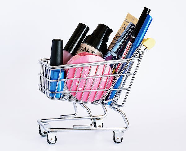 Shopping cosmetic products