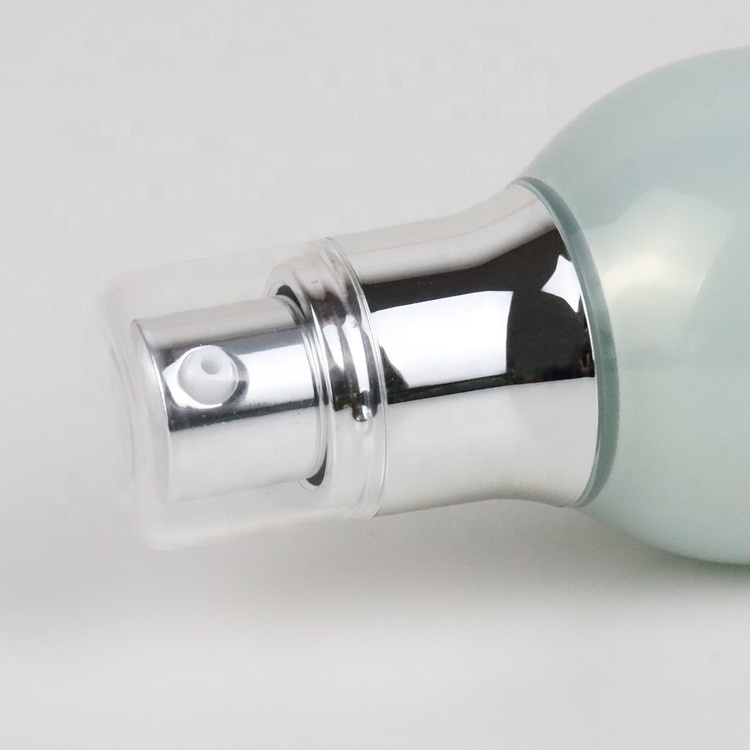 How to open an airless pump bottle