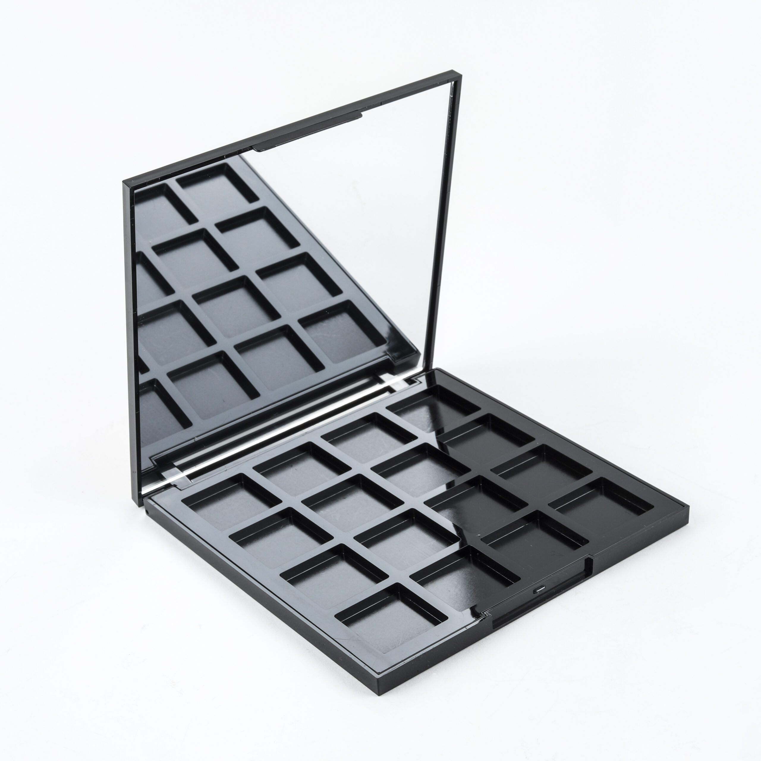 Empty Black Eyeshadow Palette with Cap cosmopacks